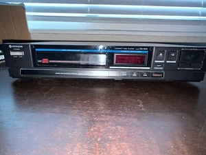 Vintage Hitachi DA-500 CD Player - Tested Working - Picture 1 of 2