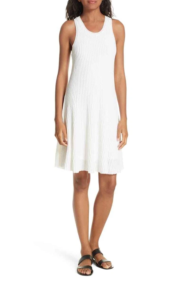 Theory Ottoman Day Dress Size Medium - White L90316