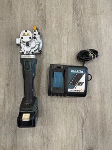 Makita XCS06 - Picture 1 of 4