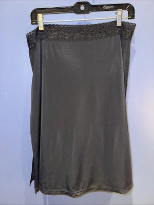 36” Waist Black Half Slip Jaclyn Smith Sized Large (24) New With Tags, Lace Band - Image 1 of 4