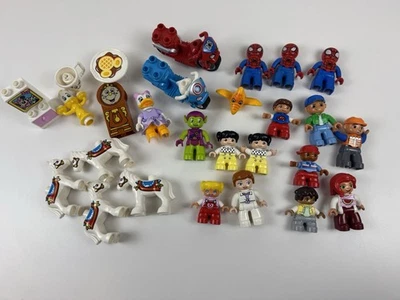 Variety Of LEGO Duplo Figure & Accessory Lot - Image 1 of 4
