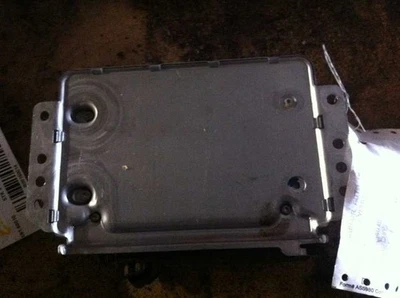 92 93 94 AUDI 100 CHASSIS MÓDULO DE TRANSMISSÃO ECM - Imagem 1 de 4