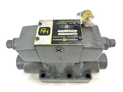 Nova válvula de controle direcional hidráulica Parker Hannifin D63W8C1Y 110V - Imagem 1 de 4