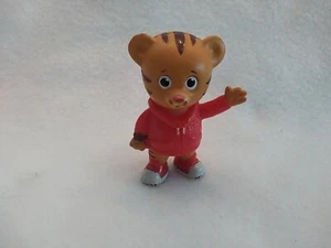 2014 Fred Rogers Company DecoPac Daniel Tiger 2,5" Spielfigur - Bild 1 von 6