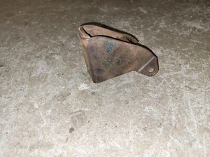 Datsun 240Z 260Z 280Z Nissan L24 L26 L28 Left Engine Mount - Picture 1 of 9