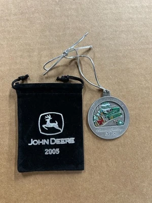 PMDCO2005 - John Deere Edición Limitada 2005 Peltre Adorno de Navidad Foto 1 de 3