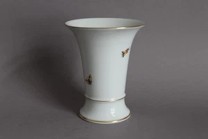 Höchst Porzellan Vase Schmetterling Insekt Streublume Goldrand H 12,5 cm - Picture 1 of 8