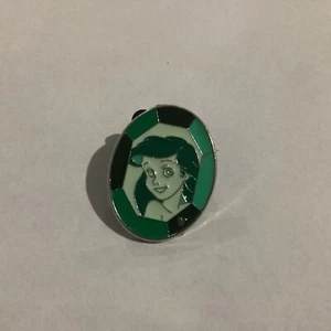 Hidden Mickey ARIEL GEM Stained Glass LITTLE MERMAID - Disney Character Pin (H) - Picture 1 of 2
