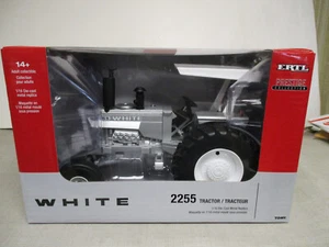 Silver Chase White Model 2255 Toy Tractor "Prestige Collection" 1/16 Scale, NIB - Picture 1 of 6