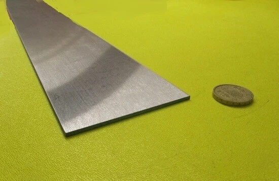 Штанга заземляющая инструментальная сталь O1 толщина 3/32 дюйма (+/-,001 дюйма) ширина 3,0 дюйма длина 36 дюймов - Изображение 1 из 4