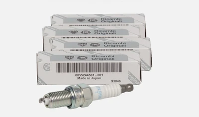 Genuine New OEM Spark Plug Set x4 Fiat 124 Abarth | 55244561 - Image 1 of 2