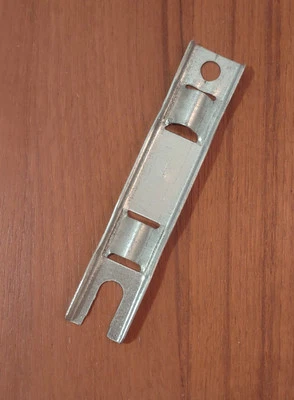 New Bike Bicycle Safety Flag Axle Mount Silver Color   - Image 1 of 3