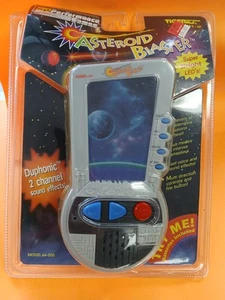 Tiger Electronics - Vintage Asteroid Blaster Game - New & Sealed 1998 25-1 - Picture 1 of 6