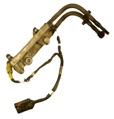 14-23 Polaris Switchback 800 fuel rail with injector 4014715 SB85 - Image 1 of 4