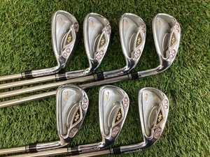 TaylorMade R7 Xr 2007 Iron Set 5-9,Pw,Aw 7pc Flex Regular REAX 50 XR Graphite - Picture 1 of 5
