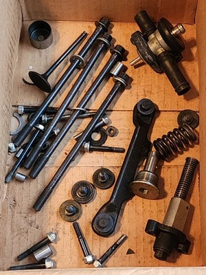 2002 98-03 Suzuki TL1000R TL1000 OEM parafusos de cabeça de cilindro parafusos dianteiros de pistão - Imagem 1 de 4