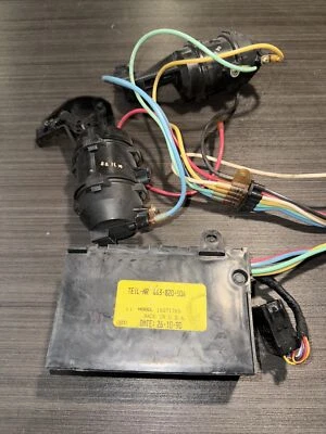 Unidad de control de aire acondicionado 88-91 100 200 88-94 80/90 Audi Coupe Quattro 443 820 504  Foto 1 de 4