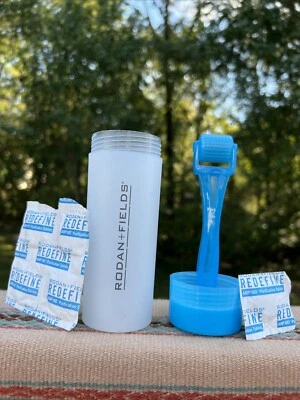 Rodan + Fields REDEFINE AMP MD 微去角质滚轮清洁瓶和标签 — 第 1/3 张图片