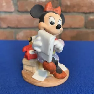 Disney MINNIE MOUSE Writing Secretary Porcelain Figure Librarian Secretaries Day - Picture 1 of 10