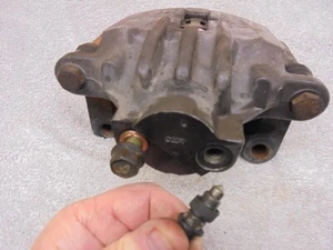CORVETTE C5 Z06 Rear Brake Caliper K242-011C - Picture 1 of 9