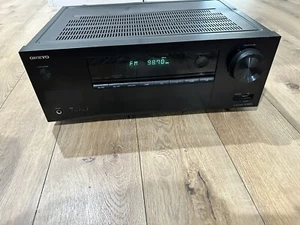 Onkyo TX-SR353 5.1 Channel 700W 4K HD Home Theater AV Receiver Black NO REMOTE - Picture 1 of 5