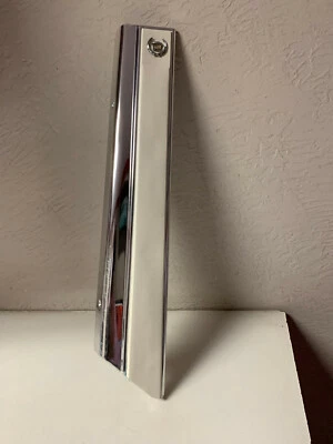 81 82 83 84 85 Cadillac Fleetwood RWD painel de acabamento de assento lateral direito - Imagem 1 de 4