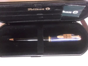 Pelikan Kugelschreiber K800 Souverän in schwarz-blau, 90er Jahre . - Bild 1 von 2