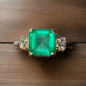 Vintage 14K Gold Engagement Ring 2.21CT. Natural Green Emerald Square Shape - Picture 1 of 15