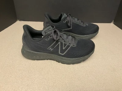 ¡Nuevo! Zapatos para correr New Balance Fresh Foam X 880v13 negros para mujer. Talla 9.5-2E. Foto 1 de 4