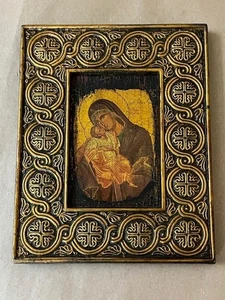 VINTAGE HANDPAINTED ON WOOD VIRGIN MOTHER & BABY JESUS 4.75" x 6" ORNATE FRAME - Picture 1 of 5