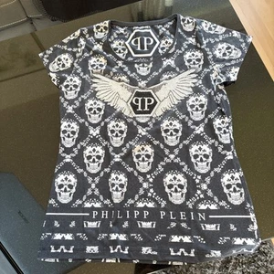 Philipp Plein T-Shirt Gr.L/40-38 mit Totenköpfen und tolle Applikationen - Bild 1 von 6
