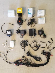 Lotto Alimentatore 9-12-16-18-24v Collezione Pedale Chitarra DC AC Voodoo - Foto 1 di 8