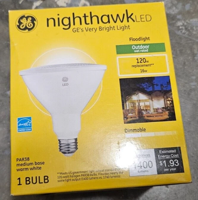 NEW Nighthawk LED G E Lighting GE 16W Par38 FLD Bulb Dimmable 1400 lumens - Image 1 of 1