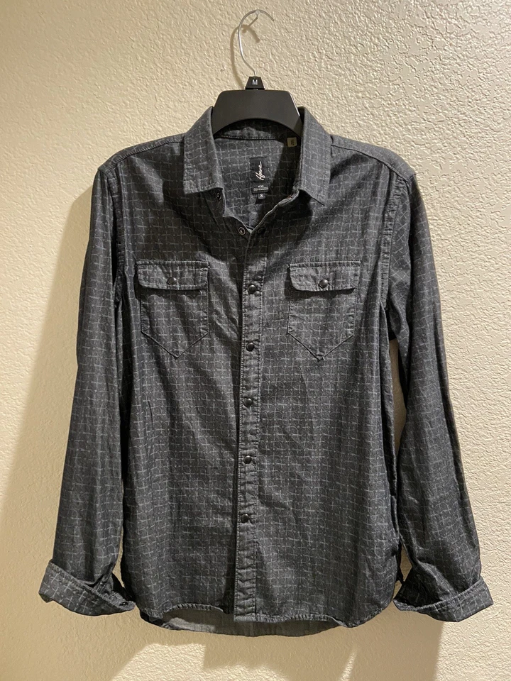 Howe Long Sleeve Button Up Collared Shirt 100% Cotton Mens Size Small EUC - Image 1 of 4