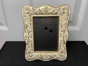 Vintage Golden "Malden" Picture Frame 7 x 5.5" - Picture 1 of 4