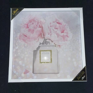 Exclusive Art Printed Oliver Gal BOUQUET COCO NOIR CHANEL 16”x16” - Picture 1 of 3