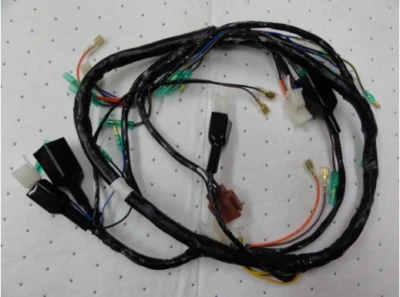 OSVP-072 1976-77 Kawasaki KZ900 Wire Harness A4, A5, B1 OEM 26001-135, — 第 1/3 张图片