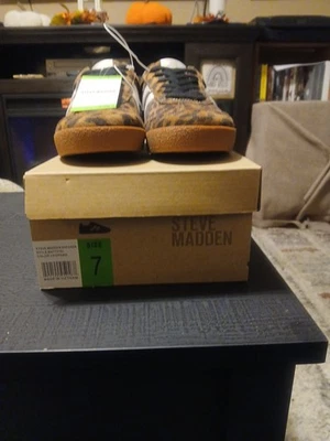 STEVE MADDEN WOMEN'S SZ7 SNEAKER LEOPARD STYLE - Image 1 of 4