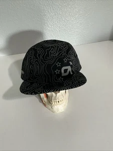 New Era Astro Gaming 5-Panel Cap Gore-Tex Reflective Black One Size Neu mit Etikett - Bild 1 von 6