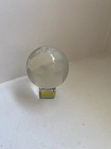 Small 3" WORLD GLOBE EARTH Sculpture Figure Crystal Glass on Stand Decor - Picture 1 of 5