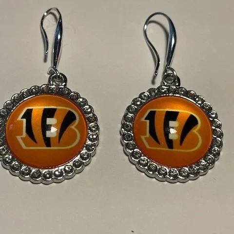 Cincinnati Bengals NFL Fashion Dangle Rhinestone Earrings NEW Cover