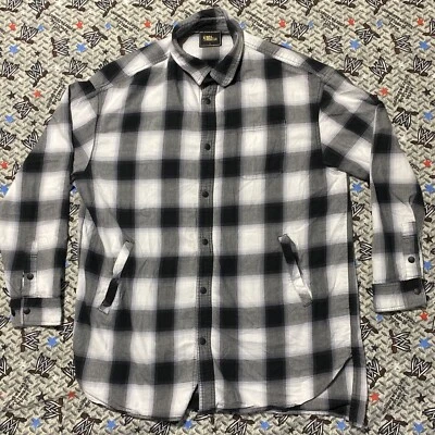 Chicago Bulls NBA Button Down Shirt Large Patches Black Plaid - Image 1 of 4