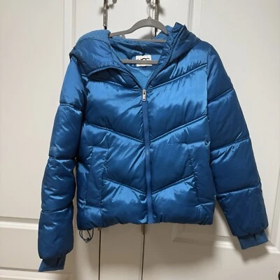 Chaqueta acolchada UGG Ronney recortada AZUL BRILLANTE $198 mediana Foto 1 de 4