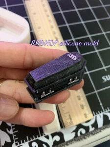 RIP Sarg Halloween Silikonform, Handarbeit, zum Basteln - Bild 1 von 12