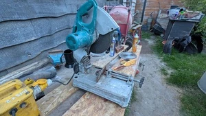 Makita cut off saw for metal 110V Makita 2414NB - Picture 1 of 9