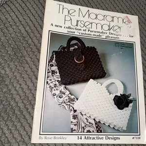The Macrame Pursemaker Craft Publications Macrame American Pattern Booket - Imagen 1 de 5