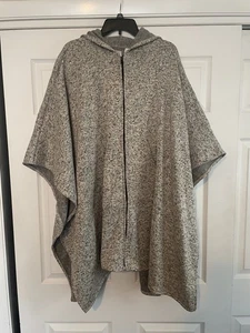 Le Moda One Size Gray Fleece Cape Poncho Wrap w Hood Zip Up Warm Soft - Picture 1 of 7