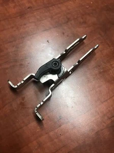 Gruppo telaio carrello ricambi originali per chiodatrice telaio Dewalt DCN21PL 21° 20V - Foto 1 di 6