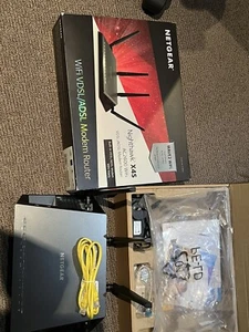 Netgear AC2600 modem router - Picture 1 of 4