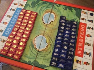 STRATEGO GAME 1970, INCOMPLETE SET - Picture 1 of 4